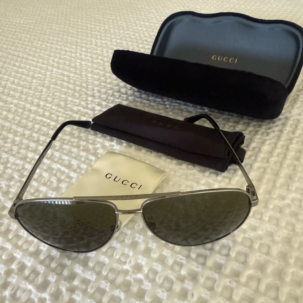 NWT GUCCI Sunglasses